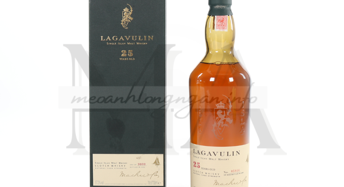 Lagavulin 25 Year Old Whisky